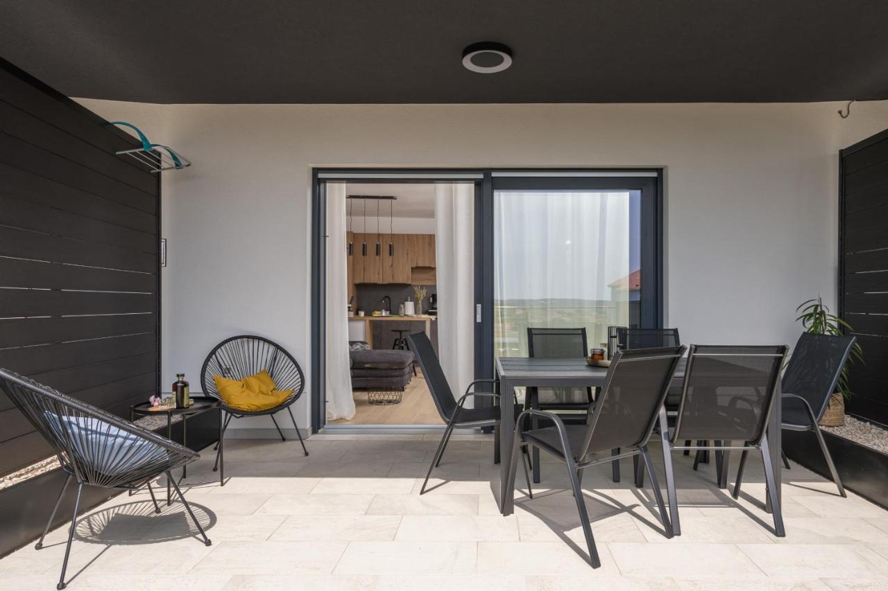 Apartman Ivan Krk Krk Town Exterior photo